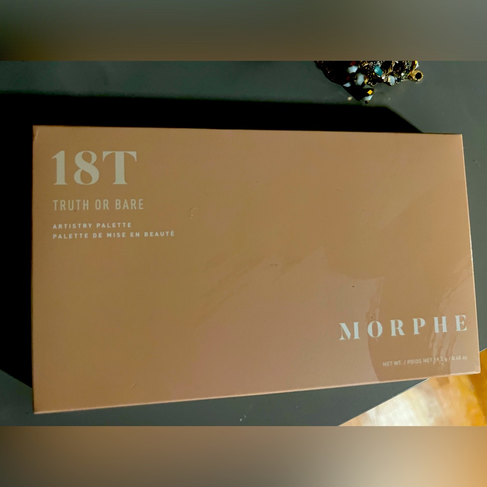 Morphe 18T Truth or Bare Palette - BRAND NEW
